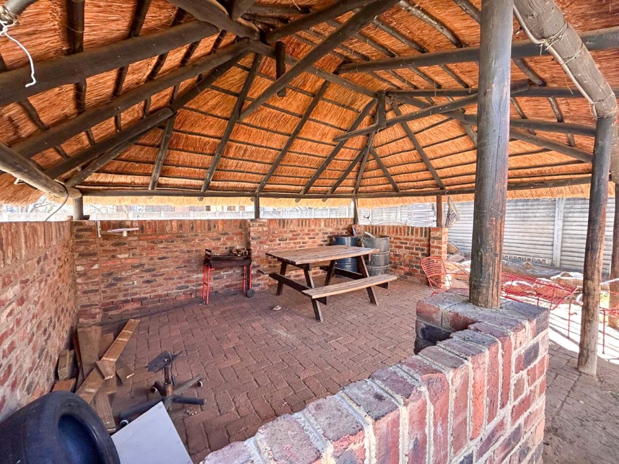 4 Bedroom Property for Sale in Parys Free State